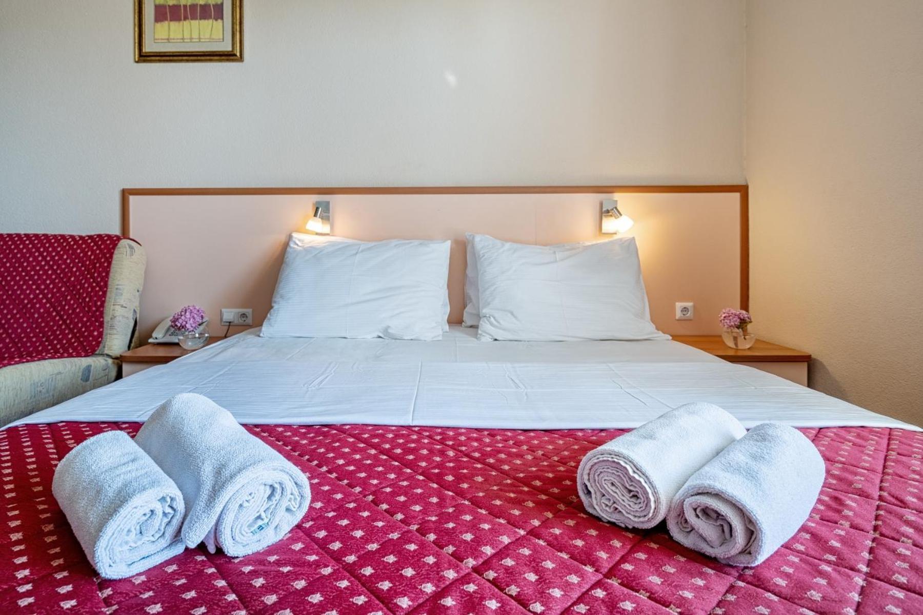 Hotel Luna نيوم الغرفة الصورة