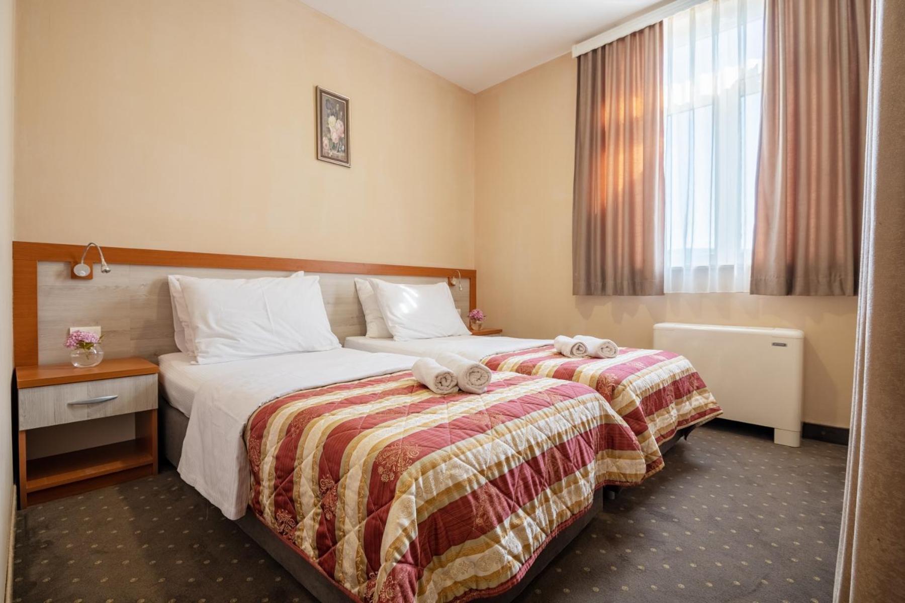 Hotel Luna نيوم الغرفة الصورة